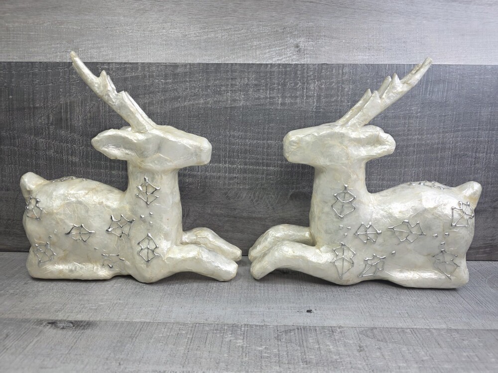 Vintage Capiz Shell Deer Figures Laying 10x10" Pearlescent Christmas b304